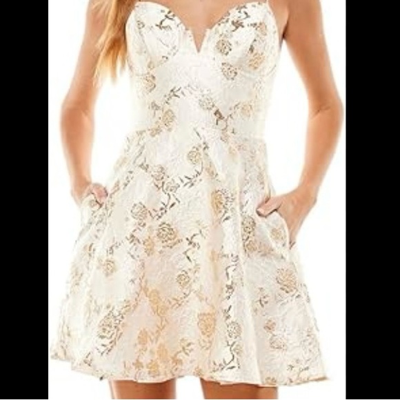 Lulus Dresses & Skirts - LULUS.Shiny Ivory & Gold Jacquard Mini Dress. Size S. Adjustable Straps.